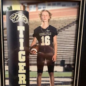 Meet your Posher, Ashton